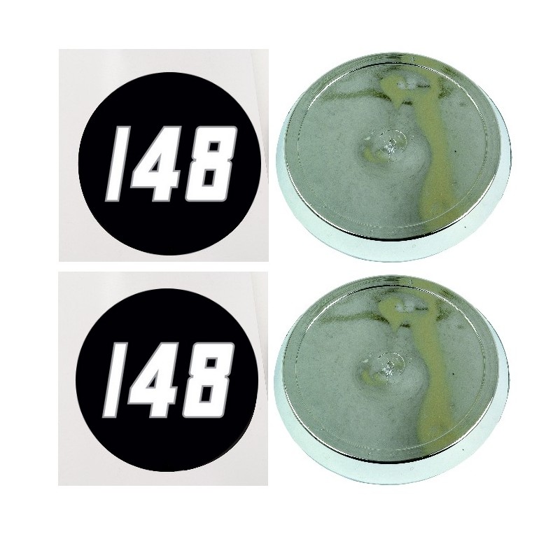 JEU DE 2 MEDAILLONS...