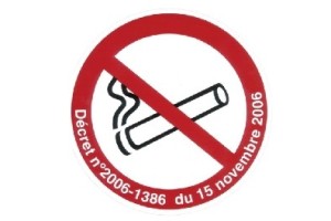 Défense de fumer + décret adhésif